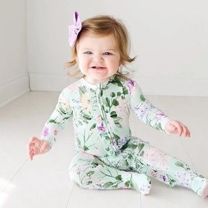 Posh Peanut Erin one piece footie in sz 3-6 months
